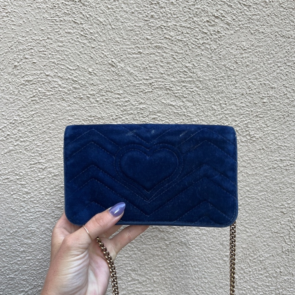 GG Marmont Chain Flap Bag Matelasse Velvet Mini - Picture 4 of 6